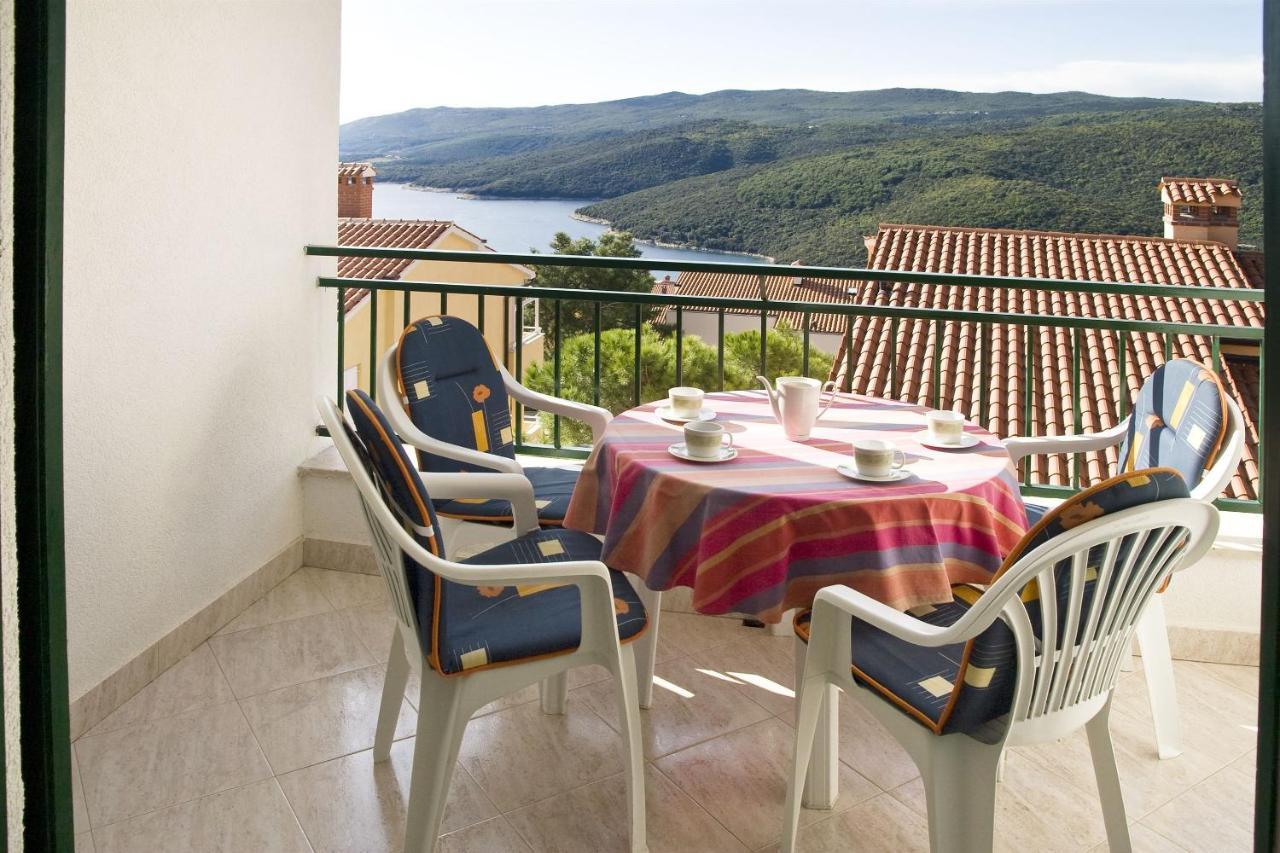 Apartments Olea Rabac Luaran gambar